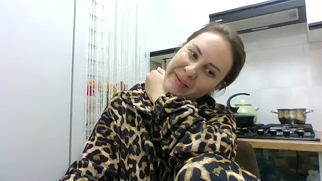 MeadowEyes online show from May 5, 8:17 pm