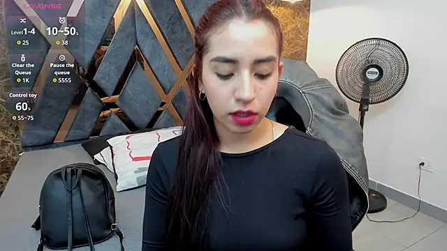 Snapshot of Vittoria_Conti_ chatting on April 17, 5:16 pm Vittoria Conti online show from April 17, 5:16 pm
