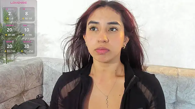 Snapshot of Vittoria_Conti_ chatting on May 19, 5:30 pm Vittoria Conti online show from May 19, 5:30 pm