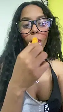 thepicis online show from October 27, 12:26 am