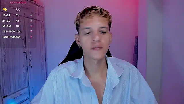 tylernova online show from March 2, 5:08 am