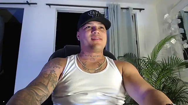 Boyhot 00 online show from January 16, 5:11 am