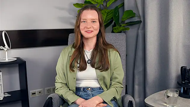 Snapshot of SunRinglein chatting on October 10, 2:38 pm SunRinglein online show from October 10, 2:38 pm