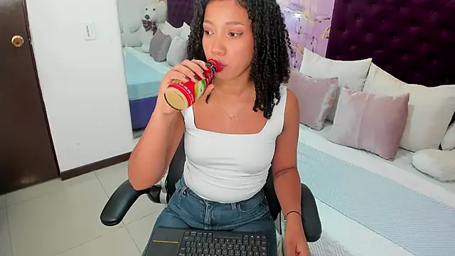 cloe 555 online show from November 24, 10:20 pm