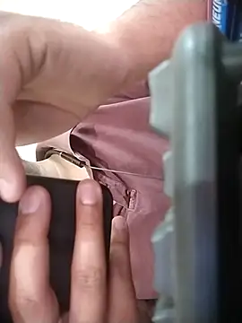 Snapshot of BigBoyFromCHD chatting on November 2, 8:17 am BigBoyFromCHD online show from November 2, 8:17 am