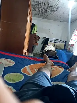 Snapshot of Latinokev chatting on October 31, 7:26 pm Latinokev online show from October 31, 7:26 pm