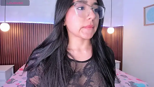 Foxy Kylie online show from April 1, 7:44 pm