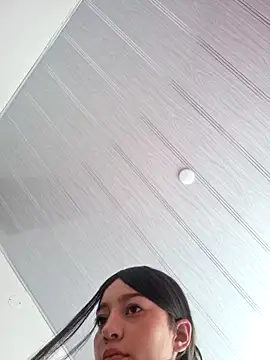   Lorelain   online show from October 25, 4:13 pm