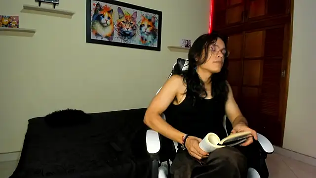 tom 1945 online show from December 21, 7:59 am