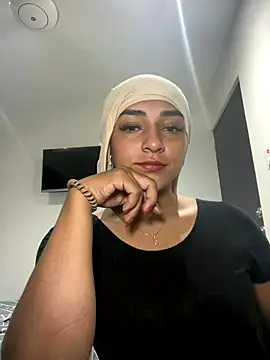 Snapshot of CelestSkyy chatting on October 9, 12:30 am CelestSkyy online show from October 9, 12:30 am