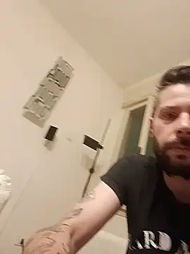 Janlovesc online show from June 15, 9:39 pm