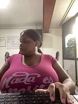 gabrielabrunette69 online show from December 22, 8:06 pm