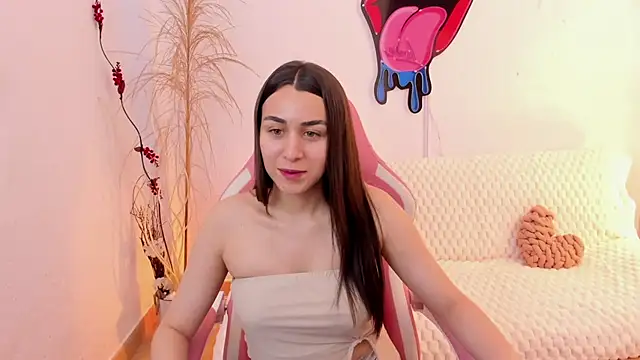 EmmaMyers1 online show from November 9, 12:09 am