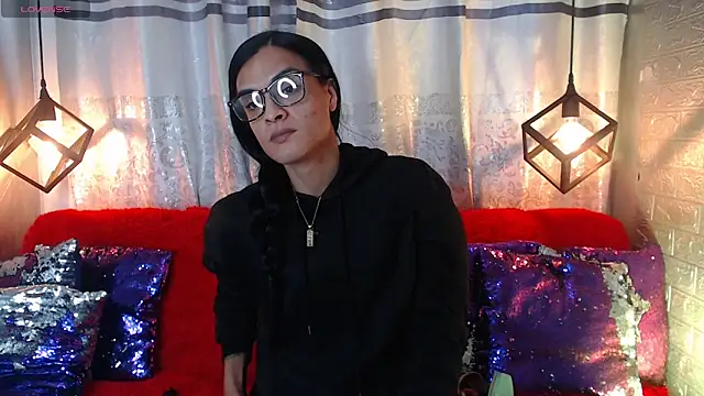 ZAMMIRA online show from March 9, 1:04 pm