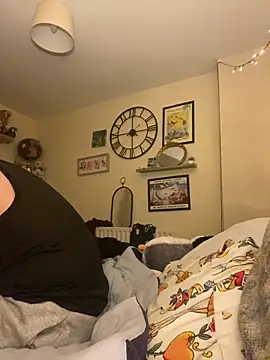 DelayedAnalog720 online show from December 23, 4:10 am