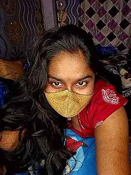 Sweet-Maddlina online show from January 13, 1:11 am