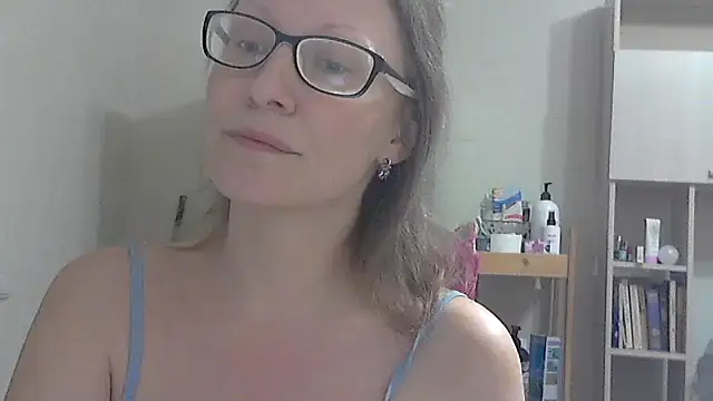 Tavriona online show from March 17, 1:03 pm