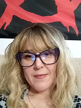 Amelialove42 online show from February 13, 7:21 pm