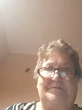 Katherine735 online show from December 19, 4:47 pm