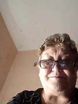 Katherine735 online show from December 21, 3:52 pm