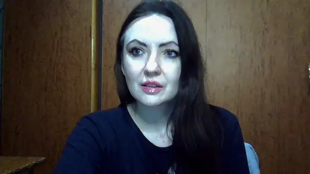 Snapshot of Kalorinn chatting on February 28, 3:24 pm Kalorinn online show from February 28, 3:24 pm