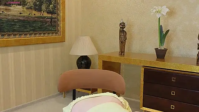 AlinaAldrete online show from November 23, 6:13 am