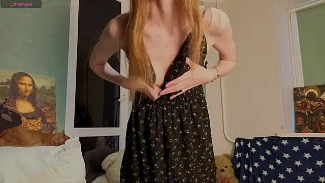 Snapshot of summer_flame chatting on February 3, 6:22 am summer flame online show from February 3, 6:22 am