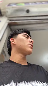 Snapshot of HarmonicOdour chatting on October 29, 2:19 pm HarmonicOdour online show from October 29, 2:19 pm