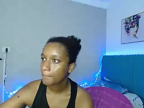 millysweetass online show from November 12, 1:22 pm