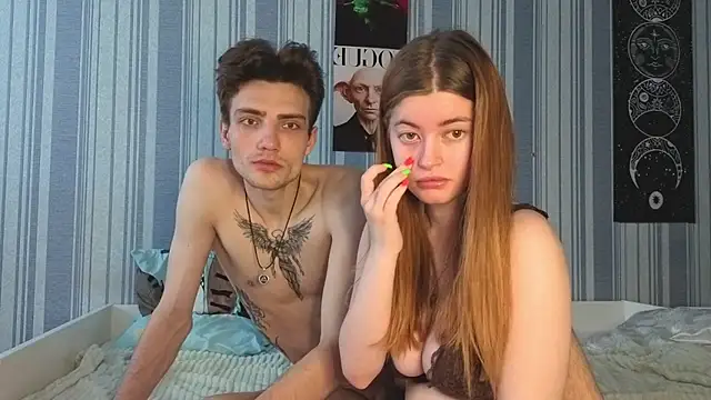 EmiliaCouple online show from May 11, 11:05 am