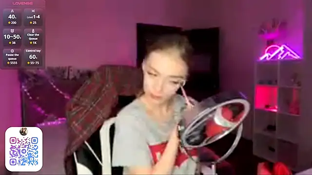 EvaPeace online show from February 1, 7:34 pm