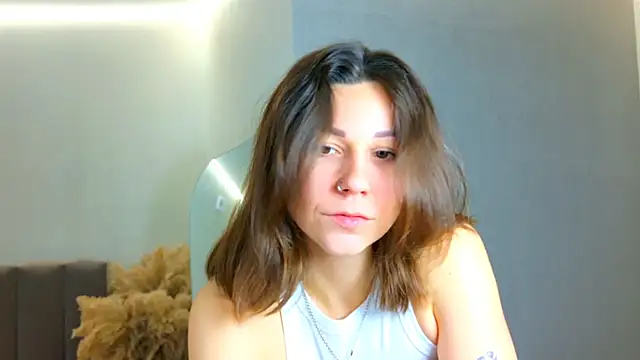 Snapshot of EdenSolis chatting on April 29, 5:33 am EdenSolis online show from April 29, 5:33 am