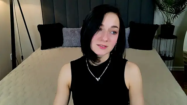 BaileeLynn online show from May 6, 12:21 pm
