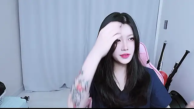 MISA 02 online show from December 16, 12:10 pm