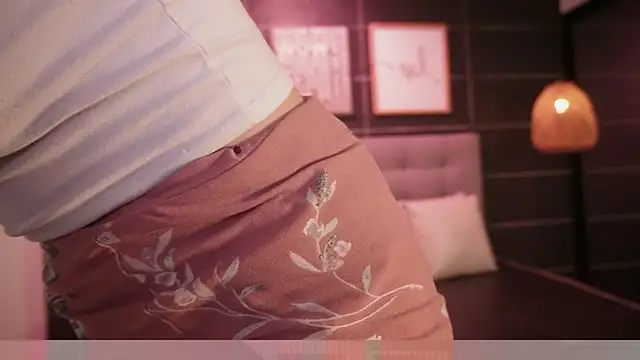 Thalia Karlson online show from November 11, 12:05 pm