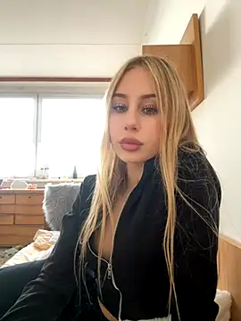 Snapshot of JudithCarly chatting on November 3, 1:12 pm JudithCarly online show from November 3, 1:12 pm