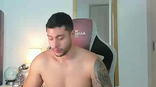 Ken mailik1 online show from October 19, 7:14 pm