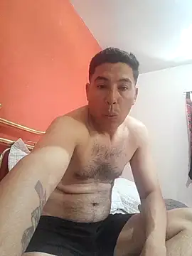 Snapshot of Ezeaxl chatting on November 30, 7:40 pm Ezeaxl online show from November 30, 7:40 pm