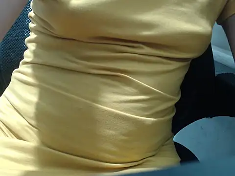 Snapshot of Renata_Rivas chatting on February 17, 5:48 am Renata Rivas online show from February 17, 5:48 am