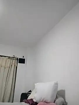 Snapshot of Cev_Am99 chatting on December 18, 2:17 am Cev Am99 online show from December 18, 2:17 am