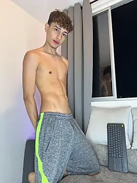 Douglas Lux online show from October 23, 11:14 pm