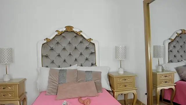 mary joseph online show from November 20, 8:41 pm