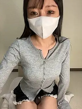 Snapshot of Onami_555 chatting on October 22, 2:23 am Onami 555 online show from October 22, 2:23 am