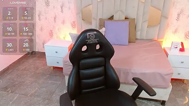 MARIANA TAY1 online show from October 20, 3:07 am