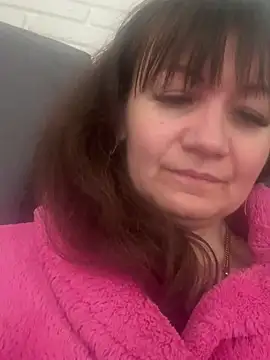 Butterfly8385 online show from February 18, 10:33 am