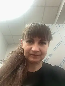 Butterfly8385 online show from March 1, 8:22 pm