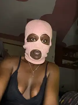 Snapshot of Sweetverah444 chatting on November 4, 1:16 am Sweetverah444 online show from November 4, 1:16 am