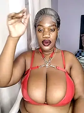 Snapshot of SweetBedroomEyez chatting on June 19, 6:01 pm SweetBedroomEyez online show from June 19, 6:01 pm