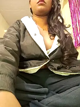 Lovely Payal online show from January 6, 12:14 am