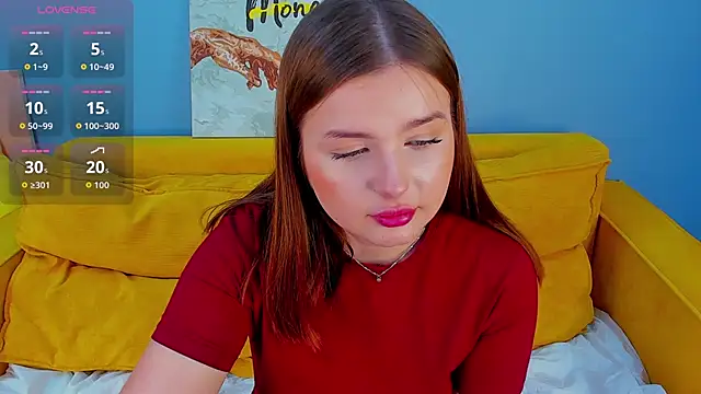Snapshot of Maria_Reiiden chatting on October 12, 8:24 am Maria Reiiden online show from October 12, 8:24 am